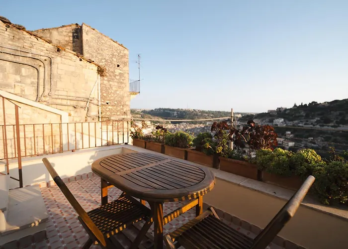Casa Cucunci